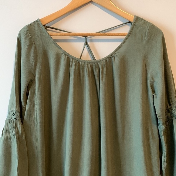 Aerie Peasant Green Oversized Scoop Back Dress Size Small - Picture 4 of 16
